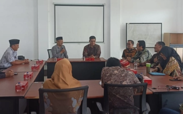 Thumbnail Sinergi Hebat! KPU Kabupaten Malang dan Unira Perkuat Kerjasama Bidang Riset