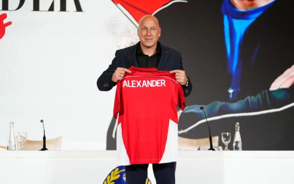 Thumbnail Ditunjuk sebagai Direktur Teknik PSSI, Inilah Sosok Alexander Zwiers