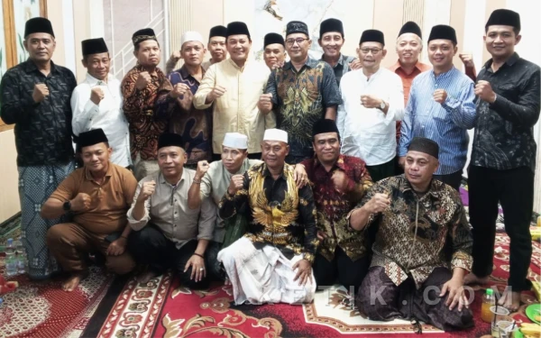 Thumbnail Berita - Bupati Subandi Berterima Kasih kepada Para Kiai dan Pimpinan DPAC PKB Sidoarjo