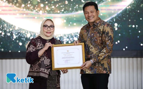 Thumbnail Berita - Bupati Subandi Bawa Penghargaan Prestisius KLA Utama 2025 ke Sidoarjo: Ini Buah Sinergi dan Kolaborasi Stakeholders