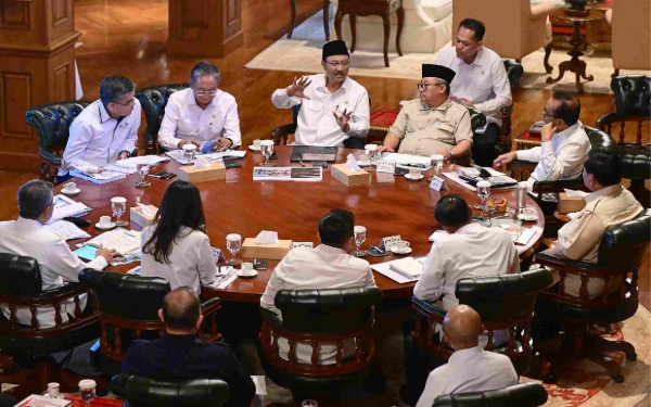 Gus Ipul Minta Presiden Prabowo Langsung Bina Guru dan Kepala Sekolah Rakyat