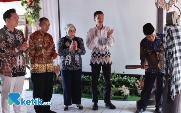 Thumbnail Bupati Malang Launching Aplikasi Si-Mama, Diterapkan di 378 Desa