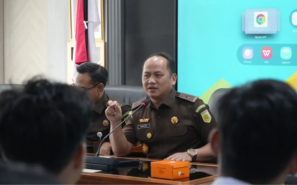 Thumbnail Kejagung Periksa 6 Saksi Baru Kasus Korupsi Minyak Mentah Pertamina