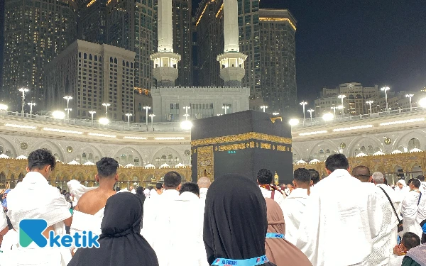 Thumbnail Matahari Tepat di Atas Ka'bah 15-16 Juli 2025, Yuk Cek Arah Kiblat