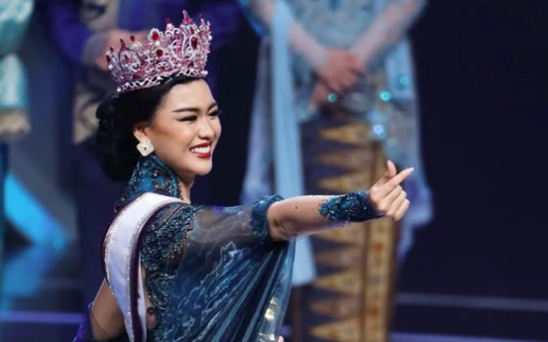 Thumbnail Profil Putri Indonesia 2025 Firsta Yufi Amarta Putri, Arek Banyuwangi!