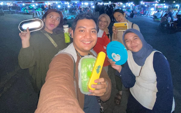 Inspiratif! Kurangi Kantong Plastik, Anisah Meidayanti Bentuk Gerakan Makan Bareng Minim Sampah