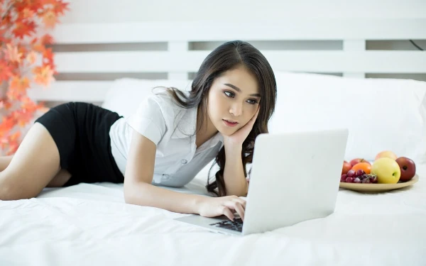 Thumbnail Berita - Konten Pornografi Buatan AI, Pakar Ingatkan Bahaya Kekerasan Gender