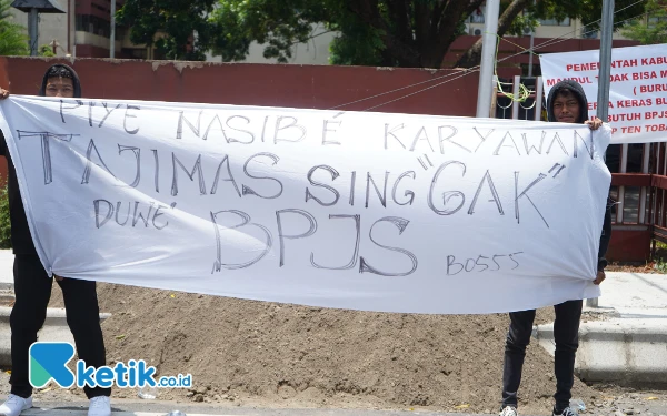 Aliansi Macan Gelar Aksi Ketiga di Kantor Pemkab Kediri, Tuntut Kejelasan Kasus Dugaan Manipulasi Data Karyawan