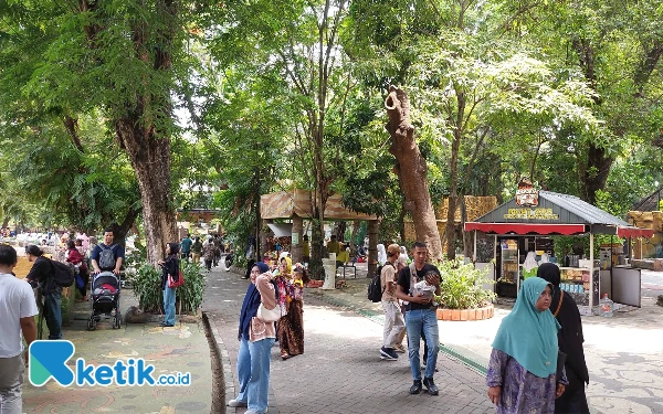 Thumbnail Jaga Kenyamanan Pengunjung saat Libur Nataru, Ini Upaya Dilakukan Pengelola KBS