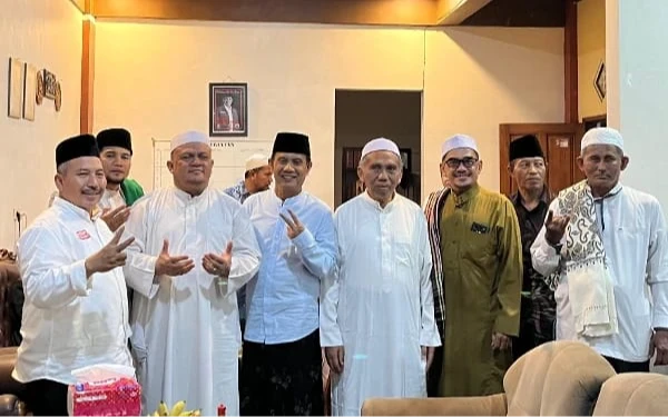 Thumbnail Khodimul Majelis Riyadlul Jannah dan Ribuan Anak Yatim Doakan Paslon Gus di Pilbup Malang