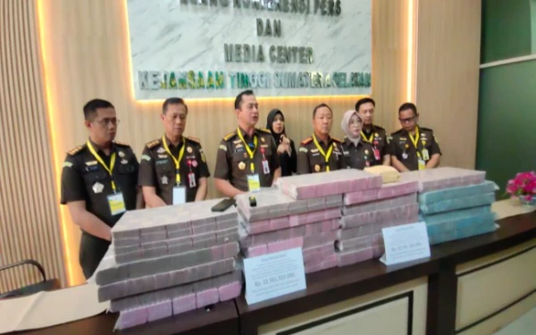 Thumbnail Dirut PT Perentjana Djaya Kembalikan Uang Korupsi LRT Rp 22,5 Miliar ke Negara