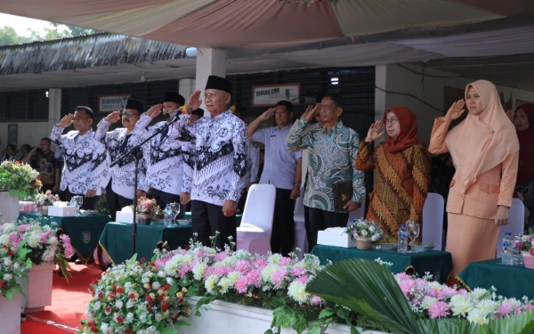 Thumbnail Bupati Asahan Peringati HUT Ke-60 PGRI dan Hari Guru Nasional 2024: Guru Kunci Transformasi Pendidikan