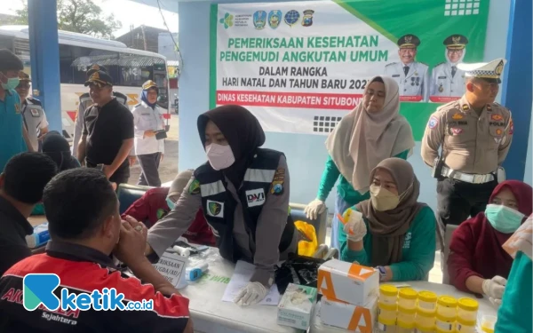 Thumbnail Tim Medis Gabungan Polres Situbondo Gelar Tes Kesehatan dan Urine Sopir Bus, 10 Tidak Layak