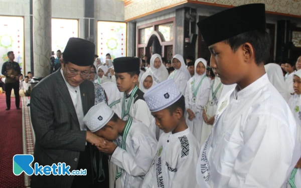 Thumbnail Menag Pastikan Ongkos Haji 2025 Lebih Murah