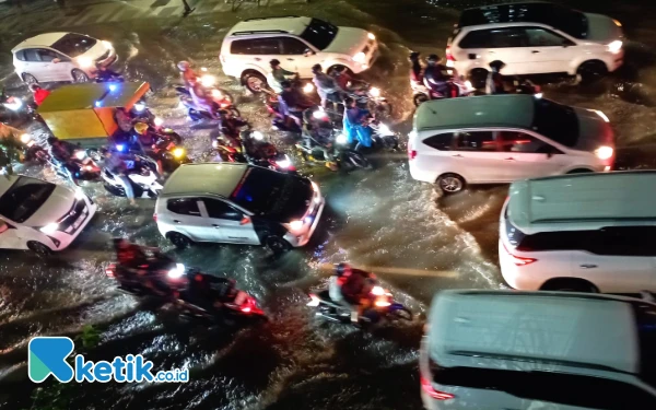 Thumbnail Prediksi Cuaca Pekan Pertama 2025, Berikut Daerah-Daerah Berpotensi Hujan Lebat