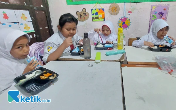 Thumbnail Pentingnya Susu dalam Program Makan Bergizi: Dukungan Optimal untuk Tumbuh Kembang Anak