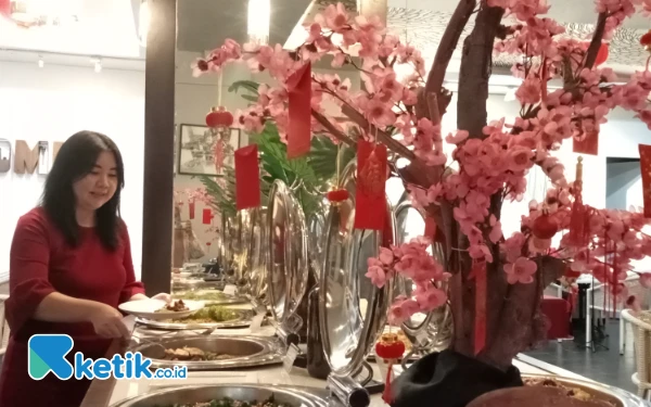 Thumbnail Sambut Imlek, Grand Darmo Suite by Amithya Hadirkan Buffet Lucky of Happiness Dinner