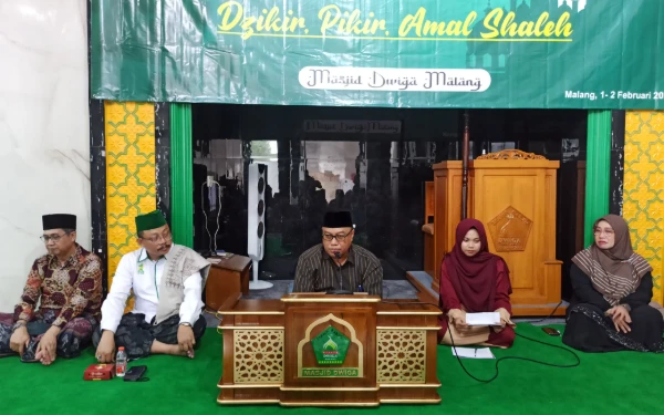 Thumbnail Cari Jurus Memakmurkan Masjid, Rektor Unisma Launching Petuah