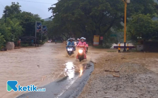 Thumbnail Pacitan Potensi Angin Kencang 7-16 Februari, Warga Diimbau Waspada