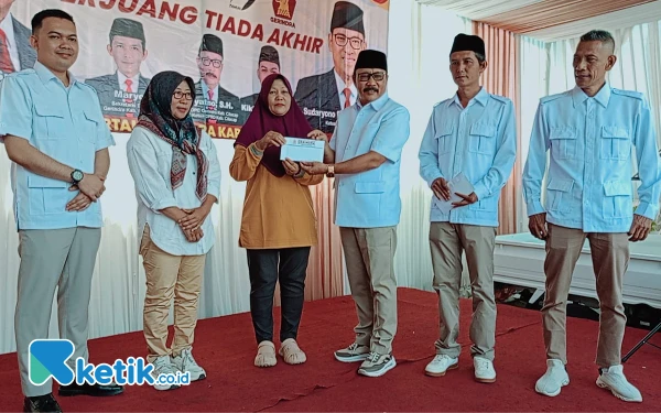 Thumbnail Berita - Rayakan HUT Gerindra Ke-17 dengan Sederhana, DPC Kabupaten Cilacap: yang Terpenting Terus Berjuang untuk Rakyat