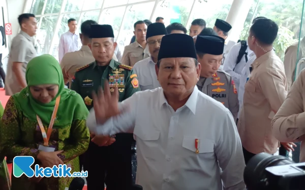 Thumbnail Heran Pejabat Sering Cari Alasan Perjalanan Dinas, Prabowo: Nggak Usah ke Luar Negeri Lima Tahun!