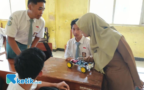Thumbnail SMKN 3 Bondowoso Punya 'Si Kembang Desa' Hingga 'Gerakan Beli SMK'
