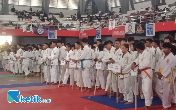 Thumbnail 350 Atlet Ju-Jitsu Ramaikan Kejurnas Piala Kajati Jatim