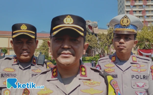 Thumbnail Kapolres Batu Komitmen Tuntaskan Kasus Dugaan Pencabulan di Ponpes Bumiaji