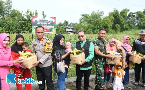 Thumbnail Polres Madiun Kota Bersama Forkopimda Sukses Gelar Panen Raya Jagung