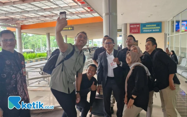 Thumbnail Sosok Pj Wali Kota Terlama di Indonesia, 2 Tahun Lebih Pimpin Kota Wisata No 1 di Jatim