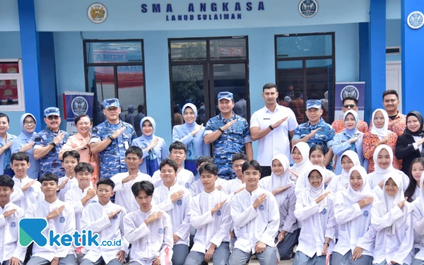 Thumbnail Hari Kerja Pertama Wabup Bandung Ali Syakieb, Dampingi Kunker KSAU ke Lanud Sulaiman