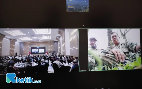 Thumbnail Lewat Virtual, Wali Kota Batu Cak Nur Sampaikan Arahan di Musrenbangcam