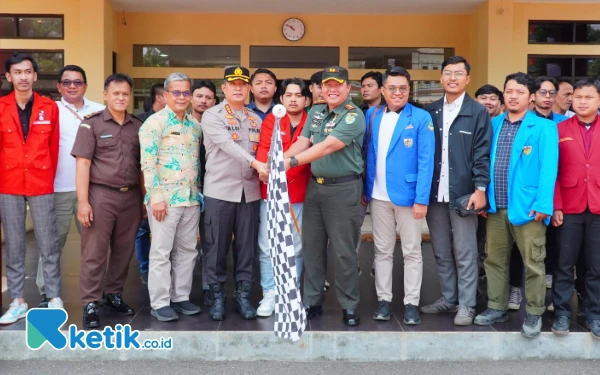 Thumbnail Sambut Ramadan, Polresta Bandung Gelar Baksos Presisi Bersama Mahasiswa dan OKP