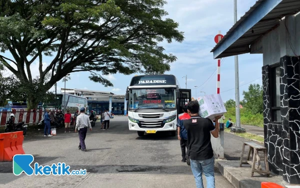 Thumbnail Pastikan Keamanan Armada Mudik, Dishub Kota Malang Lakukan Ramp Check Bus