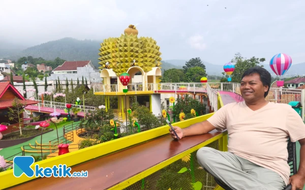 Thumbnail Sepak Terjang Sujono Djonet: Seniman hingga Dewan