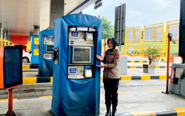 Thumbnail Berita - Agar Perjalanan Mudik Tak Terganggu, Polda Jateng Imbau Cek Saldo e-Toll Sebelum Berangkat