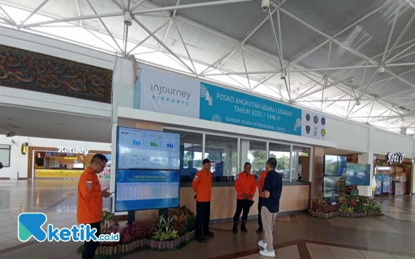 Thumbnail Jumlah Pemudik di Bandara Juanda Masih Normal, Pengelola: Prediksi 27-28 Mulai Naik