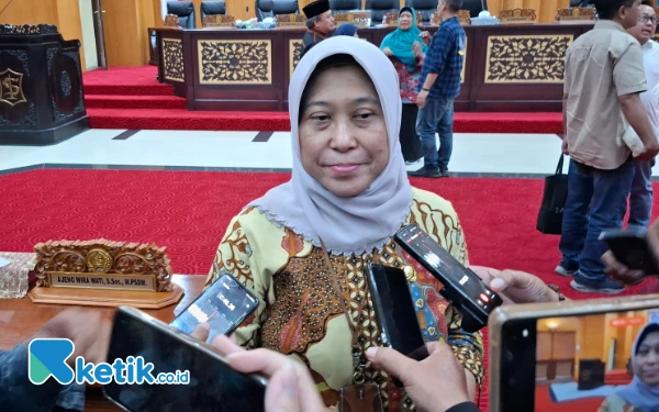 Thumbnail Kurangi Kunjungan ke Puskesmas, Dinkes Surabaya Rancang Aplikasi Surya Sehat