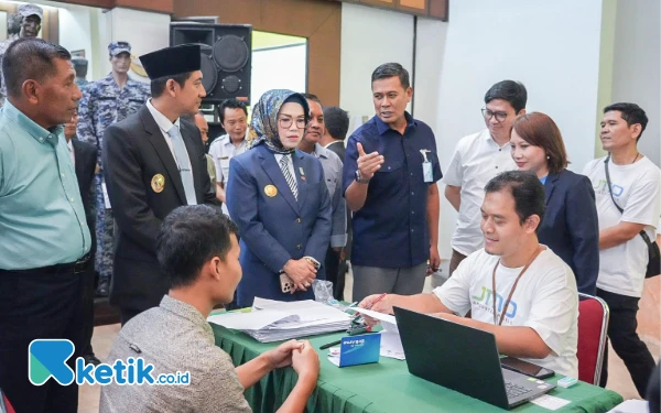 Thumbnail Berita - Beri Kemudahan Klaim JHT, BPJS Ketenagakerjaan Buka Layanan Prioritas di PT Sritex