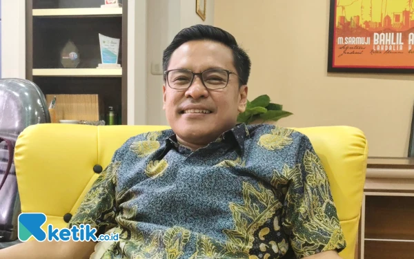 Thumbnail Pimpinan DPRD Surabaya Soroti Sektor Parkir Mal, Pemkot Diminta Bertindak