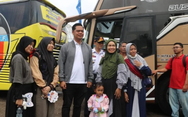 Thumbnail Berita - Mudik Gratis Disambut Meriah, Ratusan Warga Jepara Pulang Kampung Tanpa Biaya