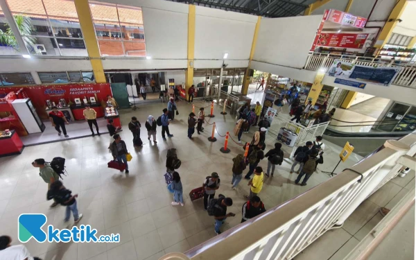 Thumbnail Sambut Lebaran, Terminal Purabaya Siapkan Posko Kesehatan Buat Pemudik