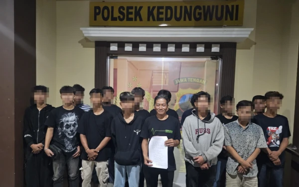 Thumbnail Berita - Terlibat Tawuran saat Malam Takbiran, Belasan Remaja di Pekalongan Diamankan Polisi
