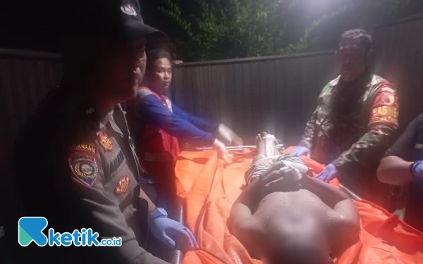 Thumbnail Remaja Tenggelam di Dam Sungai Berut Blitar Berhasil Dievakuasi Tim Gabungan