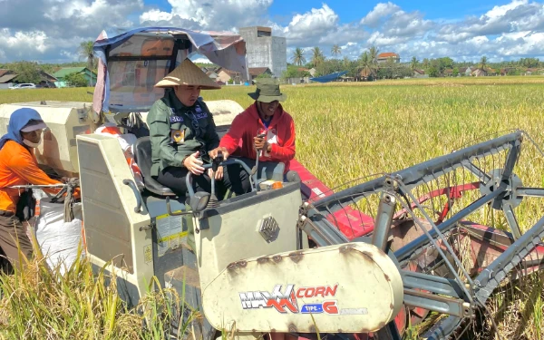 Thumbnail Berita - Efisiensi Anggaran, Bupati Pesawaran Tegaskan Tak Ganggu Peningkatan Produktivitas Petani