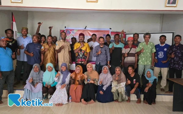 Thumbnail Berita - Reses Perdana di Kampung Saonek, Muamar Kadafi Kantongi Belasan Aspirasi Masyarakat