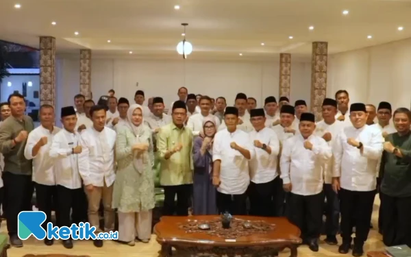 Thumbnail Bupati Bandung Gerak Cepat Bentuk Koperasi Merah Putih di Setiap Desa/Kelurahan, Biaya Pendirian Ditanggung APBD