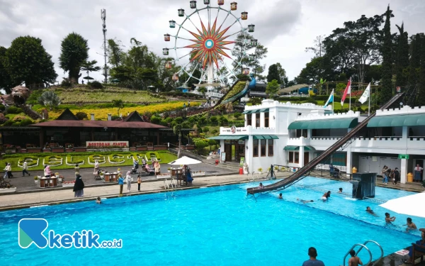 Thumbnail Libur Lebaran 2025, Pengunjung Selecta Kota Batu Anjlok 30%