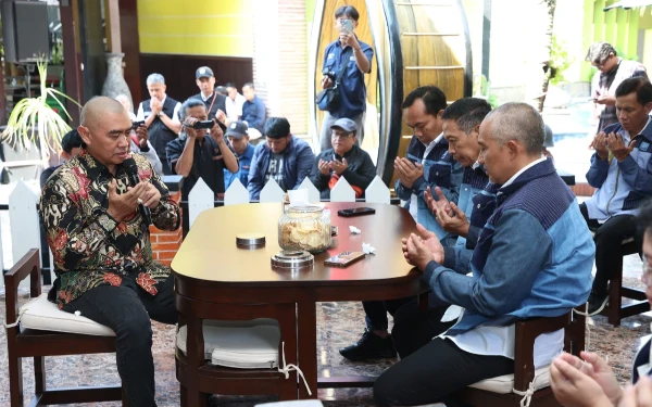 Thumbnail Perjumpaan Wahyu Hidayat - Abah Anton, Apa yang Dibahas?