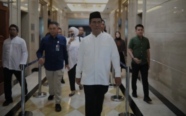 Thumbnail Sidak, Mentan Amran Apresiasi Kinerja Bulog dan PIHC